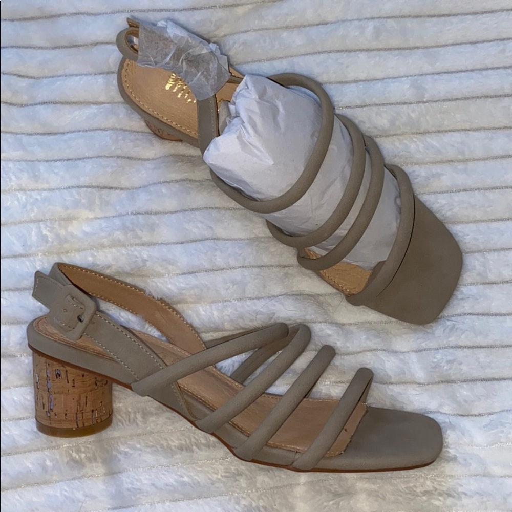 ZOEY suede sandals with heel size 7.5